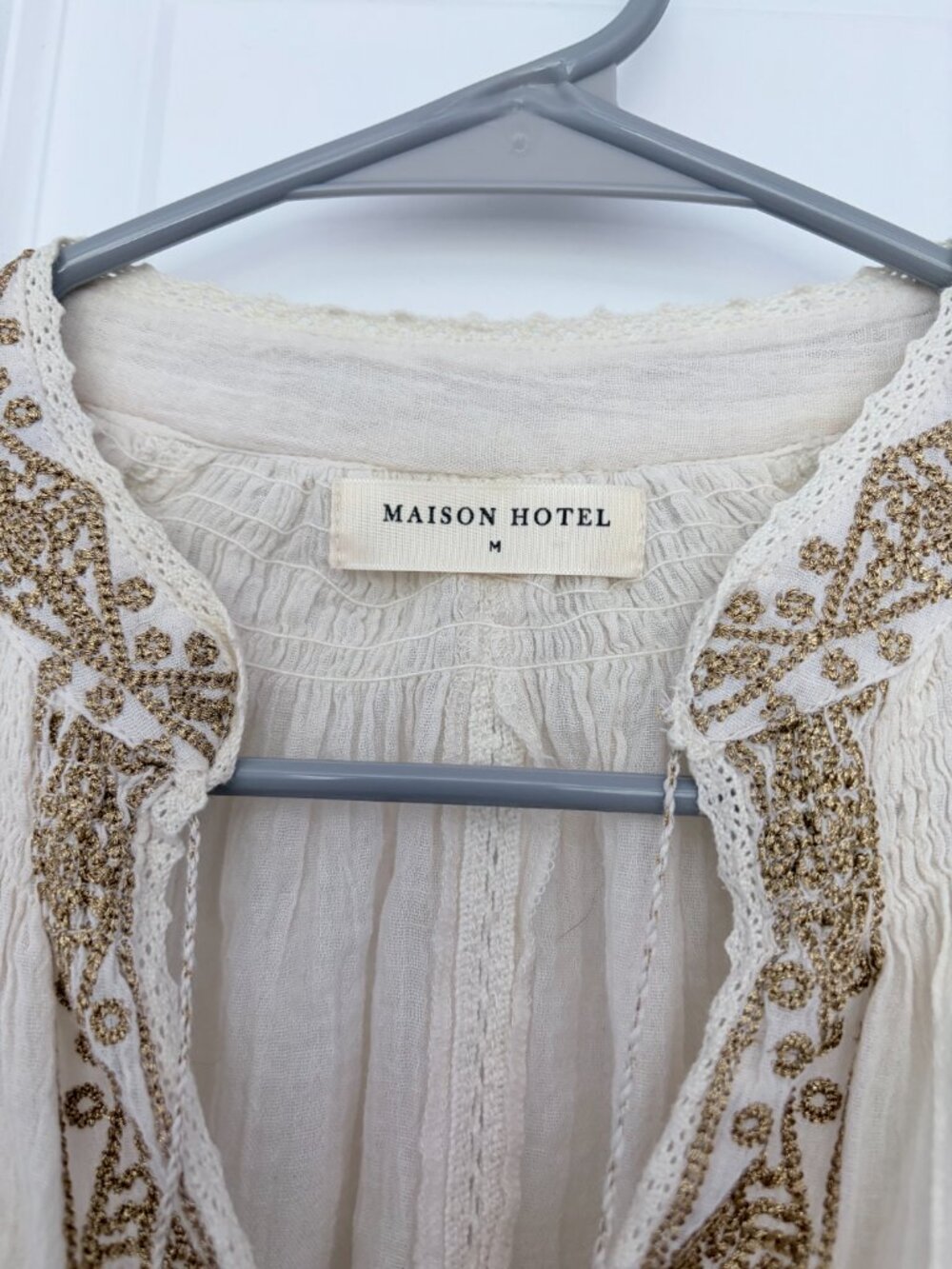 Maison Hotel Violette Blouse Gold Embroidery Size M - Picture 9 of 12